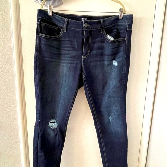 Time & Tru Blue Jean Jeggings Blue - Picture 1 of 6